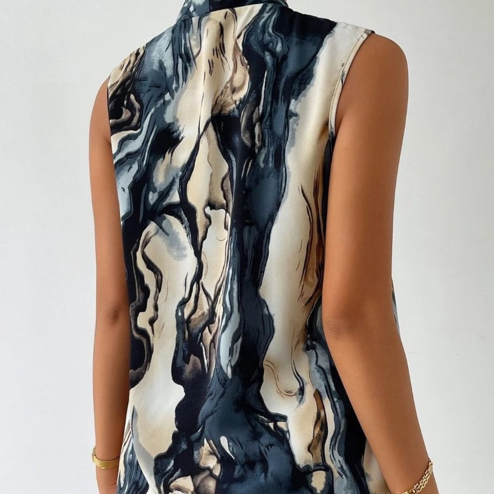 Luxe Marble Print Sleeveless Blouse blue tones - Picture 2 of 5